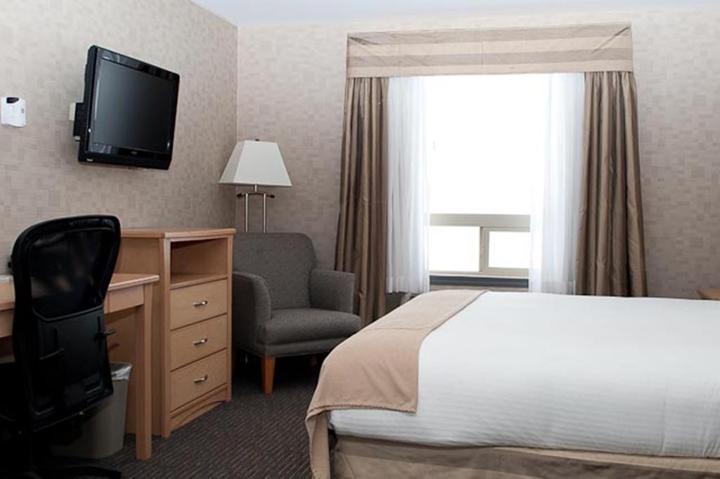 Paradise Inn And Suites Valleyview ห้อง รูปภาพ